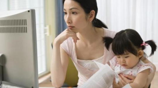 女人為了家庭的累說說朋友圈 一個女人為了家庭付出的句子