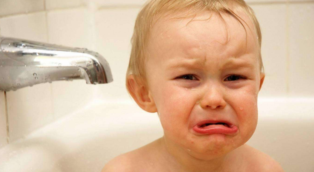 孩子發(fā)泄情緒時(shí)怎么正確疏導(dǎo) 如何幫助孩子認(rèn)識(shí)自己的情緒