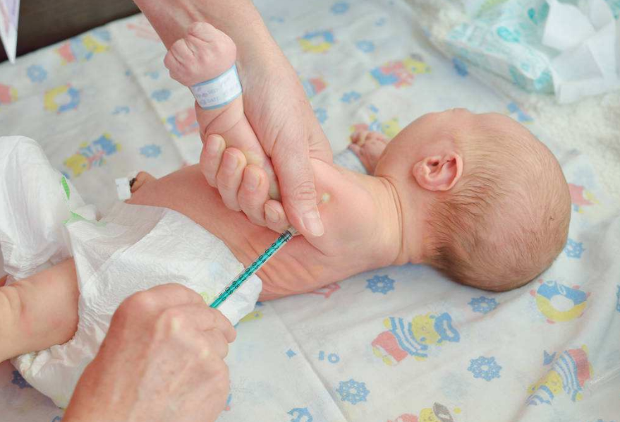 新生兒腸病毒有哪些癥狀 如何防范新生兒腸病毒