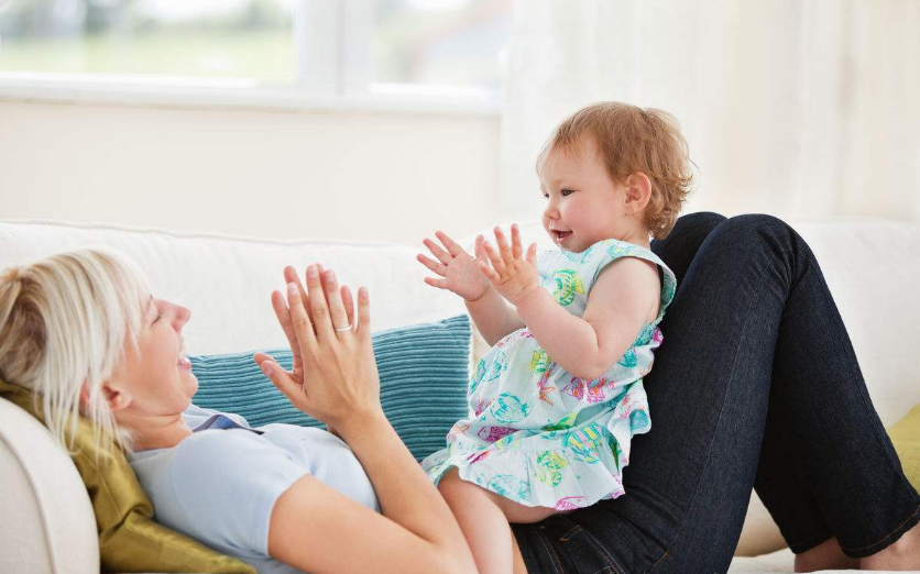 孩子慢慢長大的的心情說說 感慨孩子成長得快的句子短語
