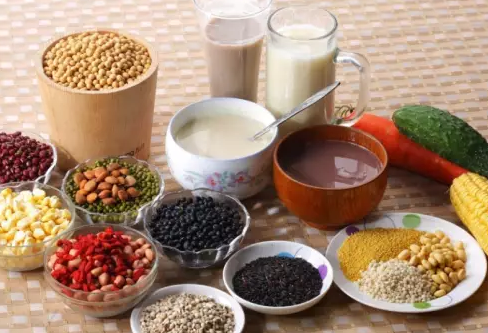 試管嬰兒移植后出現嘔吐正常嗎 試管嬰兒移植后出現嘔吐怎么辦