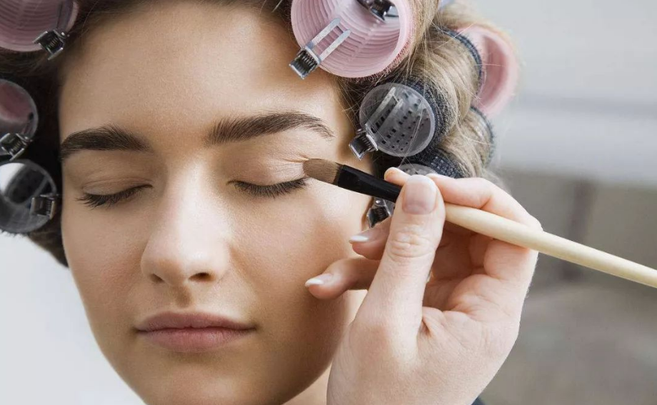 懷孕不能化妝只能素顏怎么辦 懷孕的時候真的不能化妝嗎