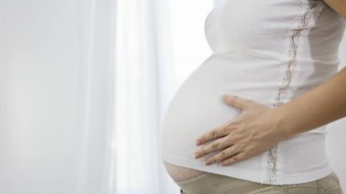 胎兒發展遲緩也要催生嗎 寶寶不符合正常周數催生好嗎 胎兒發展遲緩也要催生嗎 寶寶不符合正常周數催生好嗎