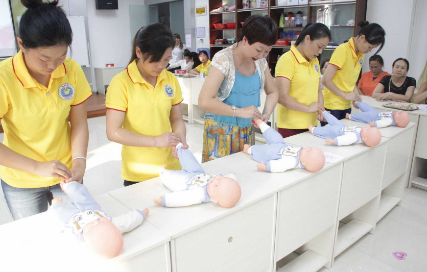 育兒保姆資格證怎么取得 如何驗(yàn)證保姆證件信息