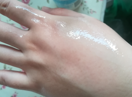 嬰元素護膚乳好用嗎 嬰元素護膚乳成分怎么樣