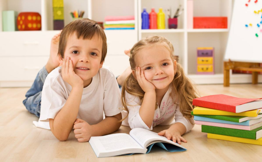 孩子家庭社會人際哪個更重要 孩子的學前教育怎么教