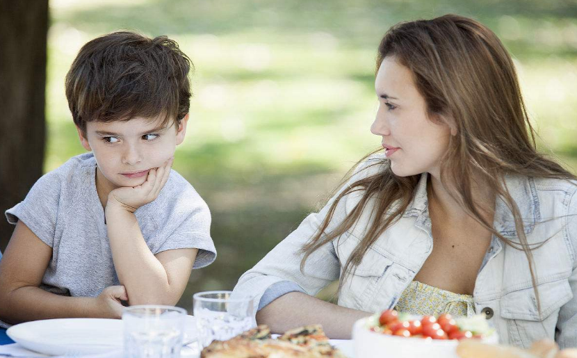 寶寶搶東西又打人怎么教育 孩子不聽話打人如何懲罰