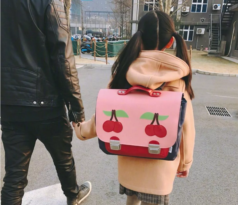 咘咘同款英倫比利時Jeune Premier書包怎么樣 Jeune Premier書包使用測評