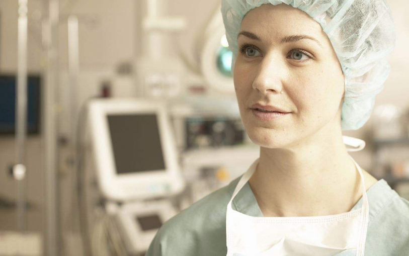 產后掉發會持續多久 如何照護產后落發 產后掉發會持續多久 如何照護產后落發