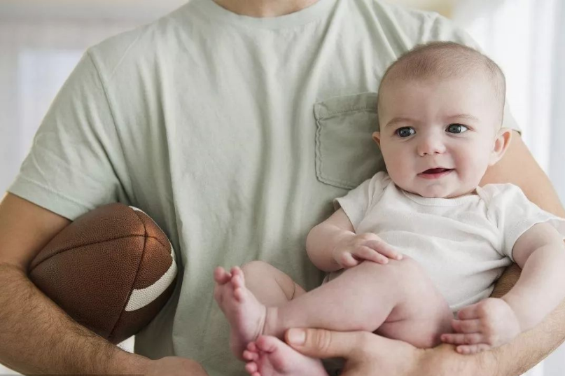 孩子不愛和別人交流怎么辦 如何引導孩子主動和別人溝通