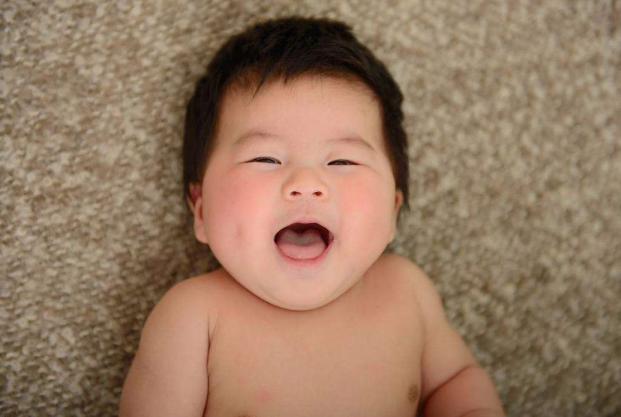 小孩子便秘會導致脹氣嗎 寶寶一直便秘還脹氣怎么辦 小孩子便秘會導致脹氣嗎 寶寶一直便秘還脹氣怎么辦