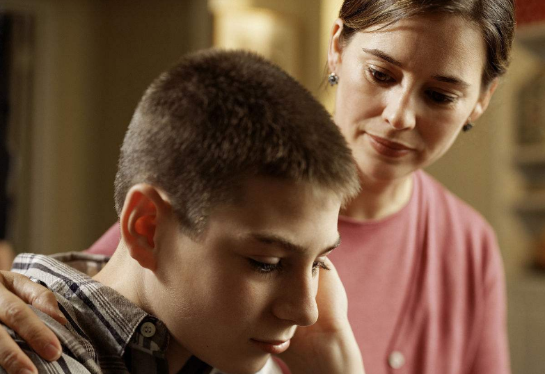 三歲孩子語言邏輯混亂怎么辦 孩子啟蒙期怎么教說話