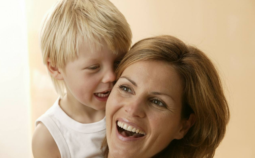 三歲孩子語言邏輯混亂怎么辦 孩子啟蒙期怎么教說話