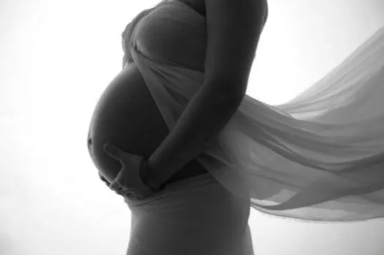 懷孕后在孕期要怎么護(hù)膚 孕婦應(yīng)該如何選擇護(hù)膚品 懷孕后在孕期要怎么護(hù)膚 孕婦應(yīng)該如何選擇護(hù)膚品