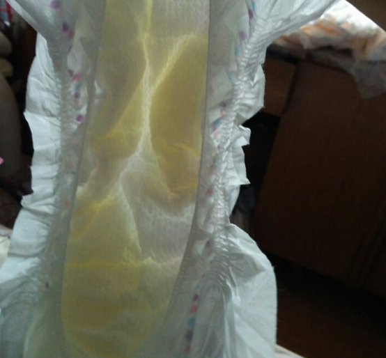 爽然超透氣紙尿褲好用嗎 爽然超透氣紙尿褲使用測評