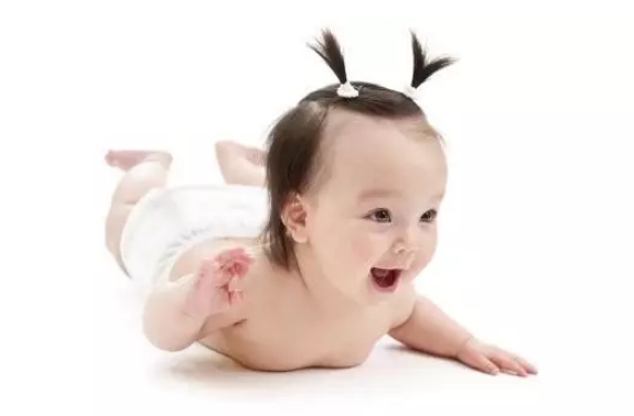 寶寶頭發又細又黃是遺傳原因嗎 寶寶頭發又細又黃吃什么好