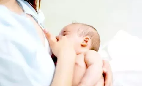 母乳喂養需要注意什么 母乳喂養注意事項