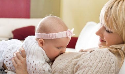 母乳喂養需要注意什么 母乳喂養注意事項