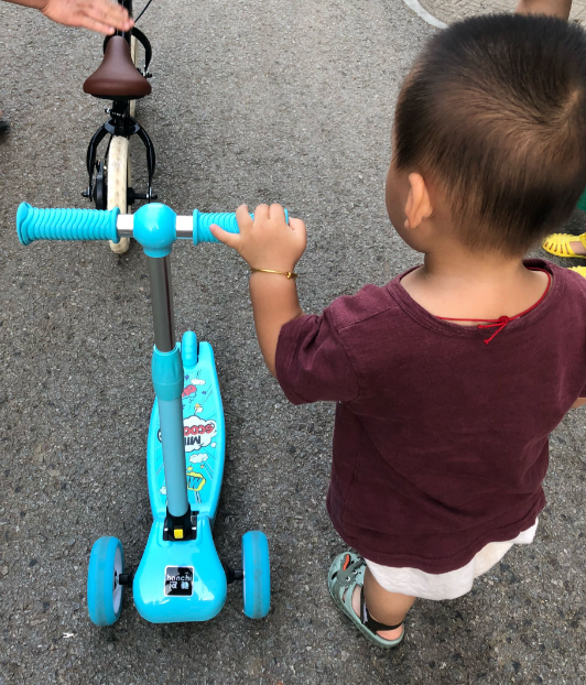 漢馳兒童折疊滑板車怎么樣 漢馳兒童折疊滑板車使用測評 漢馳兒童折疊滑板車怎么樣 漢馳兒童折疊滑板車使用測評