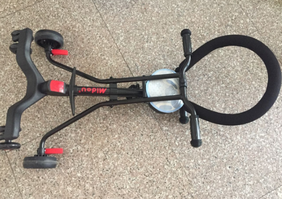 溜娃神器遛娃三輪車好用嗎 遛娃三輪車寶寶喜歡嗎