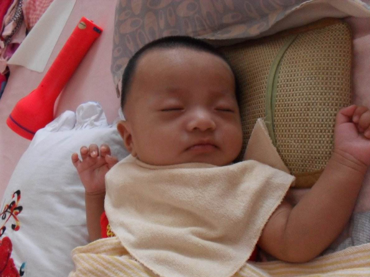 為什么孩子扁桃體為什么會發炎 孩子扁桃體發炎要切除嗎