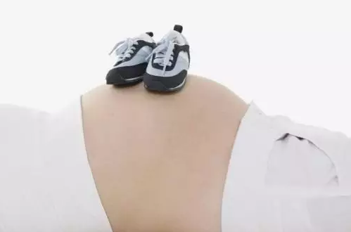 孕期應該穿什么鞋子 孕期如何挑選合適的鞋子