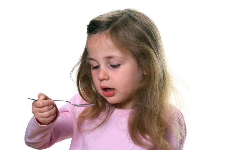 孩子吃的藥劑量應(yīng)該怎么控制 孩子吃藥吃多少安全 孩子吃的藥劑量應(yīng)該怎么控制 孩子吃藥吃多少安全