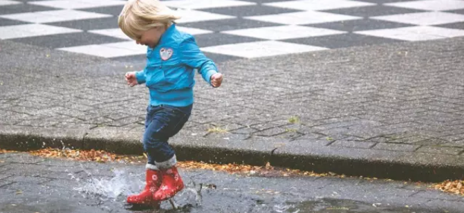 孩子真的應該窮養嗎 金錢在孩子教育中扮演什么樣的作用