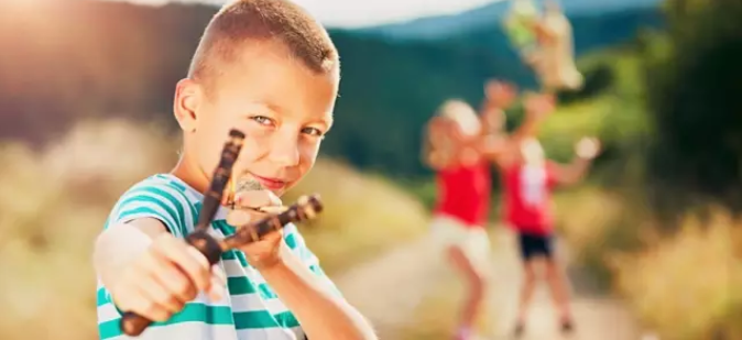 孩子真的應該窮養嗎 金錢在孩子教育中扮演什么樣的作用