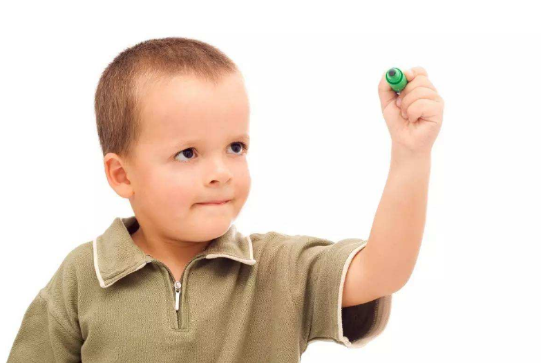 孩子到睡覺的點不睡覺怎么辦 孩子哪些習慣不能慣著他