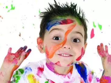 孩子用水彩筆畫畫會導致白癜風是真的嗎 孩子白癜風怎么避免