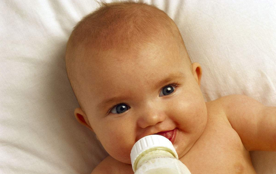 寶寶奶粉喂奶老是便秘是什么情況 怎么緩解寶寶吃奶粉便秘