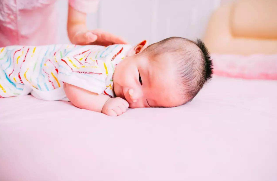 寶媽喂奶乳頭內陷怎么辦 寶媽乳頭內陷怎么哺乳