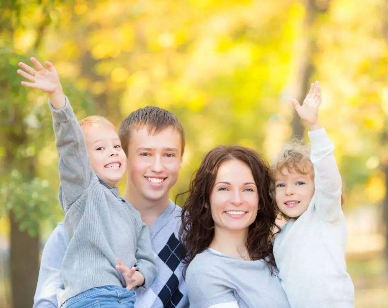 孩子一發(fā)脾氣就在地上打滾怎么辦 孩子哭鬧怎么做比較正確 孩子一發(fā)脾氣就在地上打滾怎么辦 孩子哭鬧怎么做比較正確