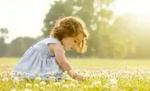 給寶寶曬太陽應該注意什么 寶寶曬太陽注意事項2018