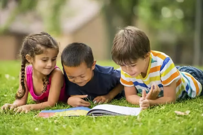 孩子受到挫折之后怎么安撫比較好 孩子受挫正確安撫方法 孩子受到挫折之后怎么安撫比較好 孩子受挫正確安撫方法