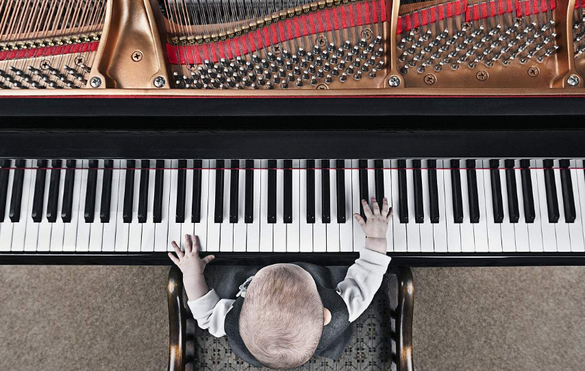 孩子學(xué)鋼琴怎么入門 孩子鋼琴入門老師怎么選 孩子學(xué)鋼琴怎么入門 孩子鋼琴入門老師怎么選