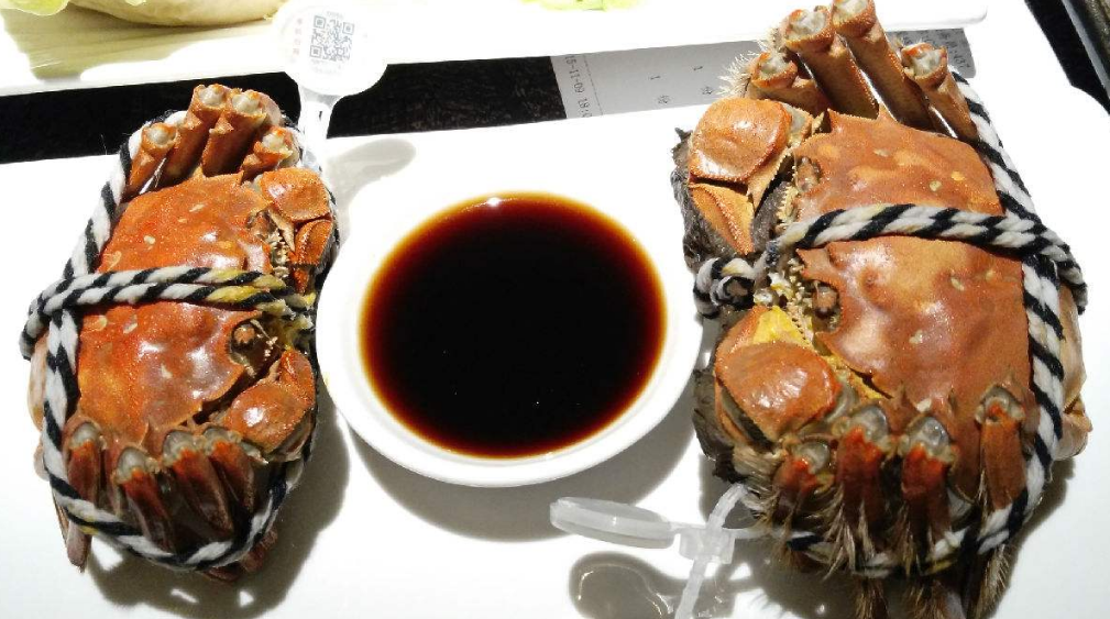 怎么吃螃蟹圖解 大閘蟹的正確吃法2018