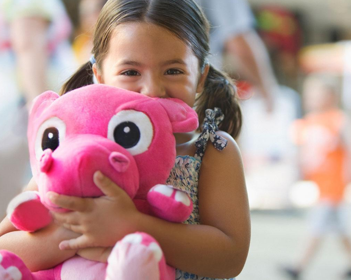 孩子被欺負后家長應該馬上還手嗎 家長看到孩子被欺負怎么做比較好 孩子被欺負后家長應該馬上還手嗎 家長看到孩子被欺負怎么做比較好