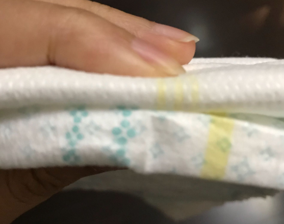 皇家至柔紙尿褲和綠幫對比怎么樣 皇家至柔紙尿褲使用測評