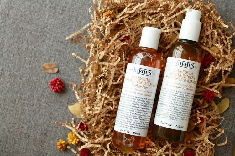 科顏氏金盞花爽膚水真假圖片對比 科顏氏金盞花爽膚水真假鑒別