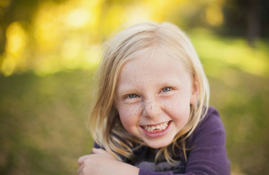 秋冬季節交替怎么避免孩子生病 季節溫差大寶寶保暖方法