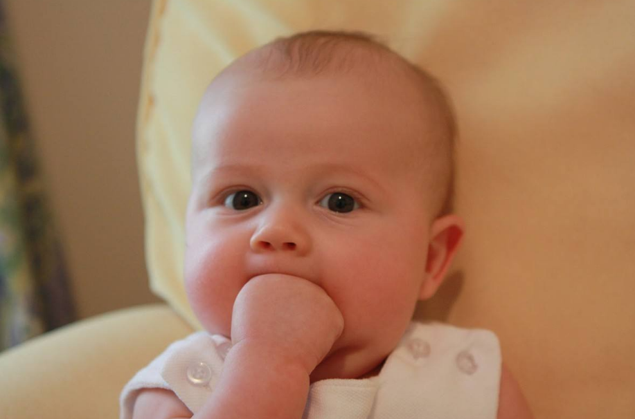 姓羅女孩溫柔文靜詩意名字 姓羅有氣質的女孩名字推薦