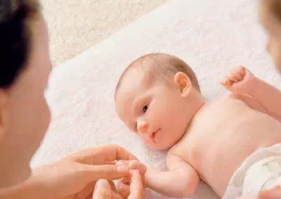 孩子溫燥咳嗽小妙招 孩子溫燥咳嗽食療方法