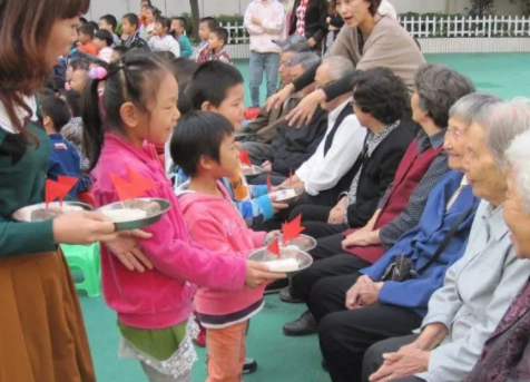 幼兒園重陽節親子活動2018 最新幼兒園重陽節親子活動