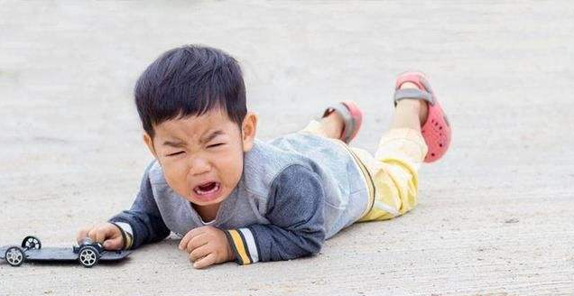 怎么幫孩子面對(duì)挫折 孩子遇到困難怎么跨過(guò)去