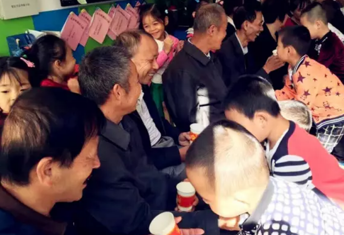 幼兒園重陽(yáng)節(jié)中班活動(dòng)方案 重陽(yáng)節(jié)幼兒園中班活動(dòng)方案