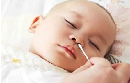 寶寶的鼻腔怎么護(hù)理    寶寶鼻腔護(hù)理技巧