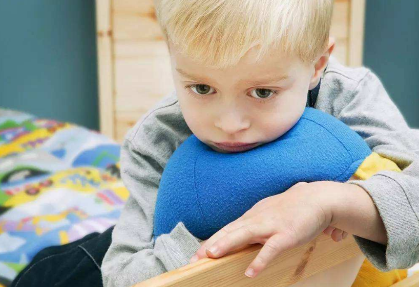 牽掛孩子的心情說(shuō)說(shuō) 用一句話表達(dá)想念孩子說(shuō)說(shuō)朋友圈