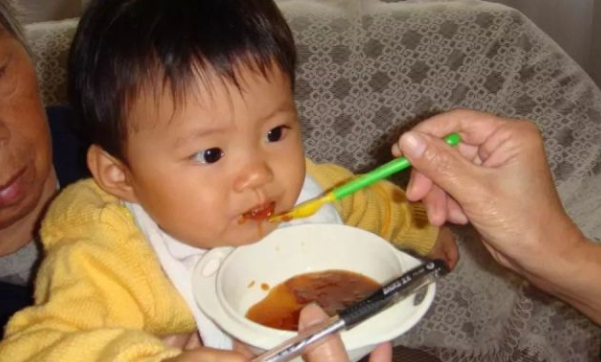 寶寶貧血吃什么補血最快    三種快速補鐵食補方法